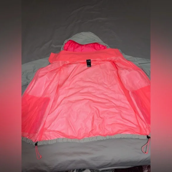 The North Face Women’s XXL Waterproof Windbreaker Jacket – Gray & Pink - Picture 3 of 11